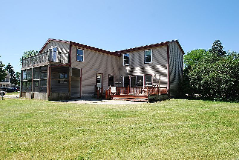 Deck and Screen Porch