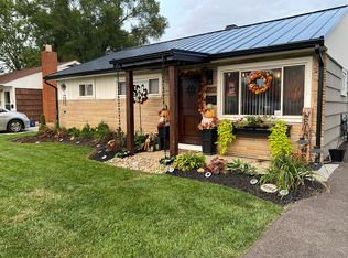 4362 Robin St, Grove City, OH