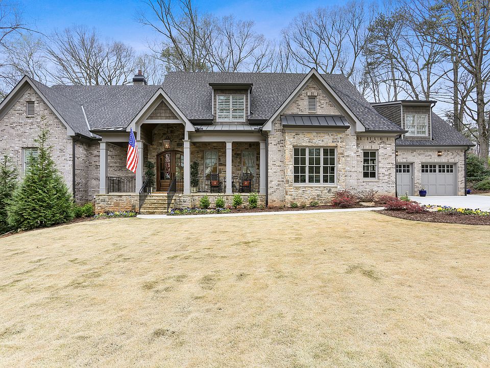 1st image of 401 Tam O Shanter Dr SE