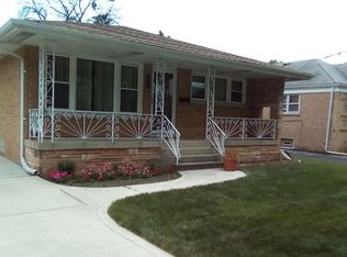 425 Granville Ave, Bellwood, IL