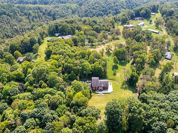 4th image of 206 Deepwoods Ln