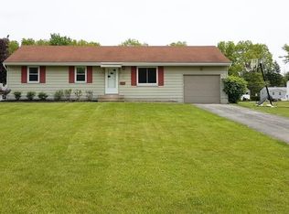 1407 Cavalcade Dr, Austintown, OH 44515