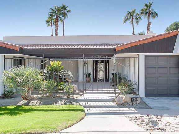 3rd image of 79421 Bermuda Dunes Dr