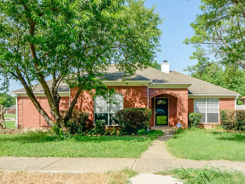 1st image of 2101 Oak Bend Ln