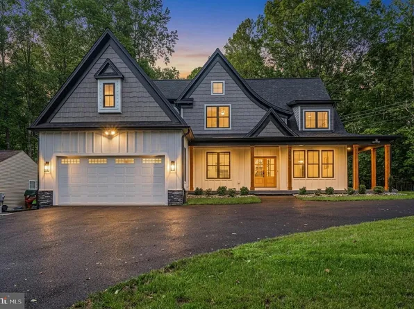 3200 Lakeview Pkwy, Locust Grove, VA 22508
