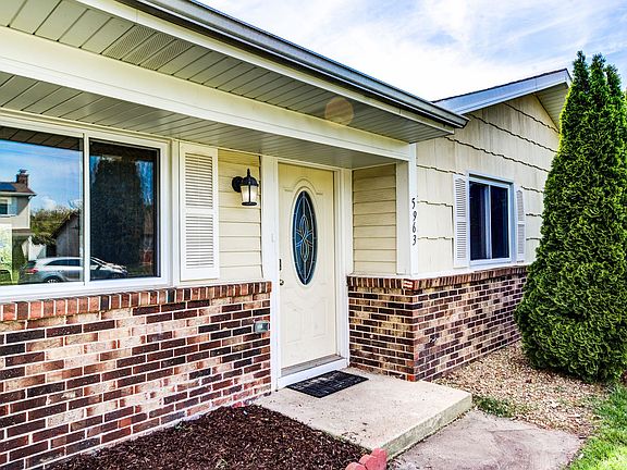 3rd image of 5963 Woodgate Dr