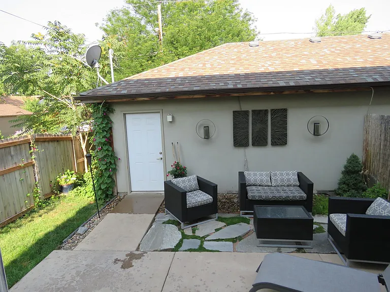 2199 S Sherman St — Photo 11