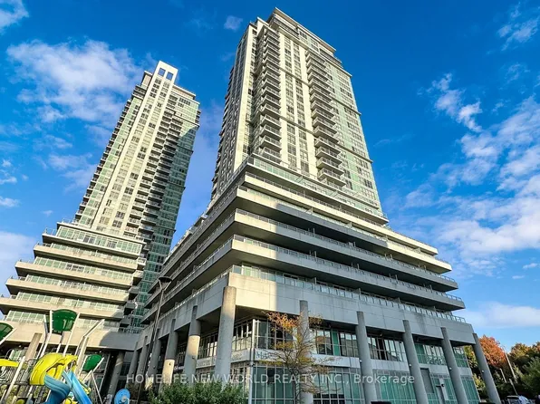 60 Town Centre Ct #2807, Toronto, ON M1P 0B1