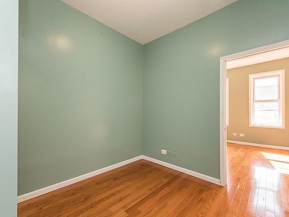 4th image of 14-27 29th Ave #3F