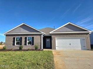 1096 Edison Rd, Johnson City, TN 37615