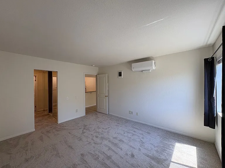 2930 Broadway #50 — Photo 3