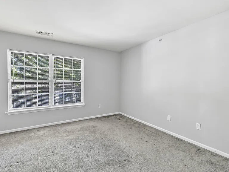 Ardenwood Apartments — Photo 33