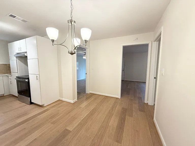 8 Piney Way — Photo 6