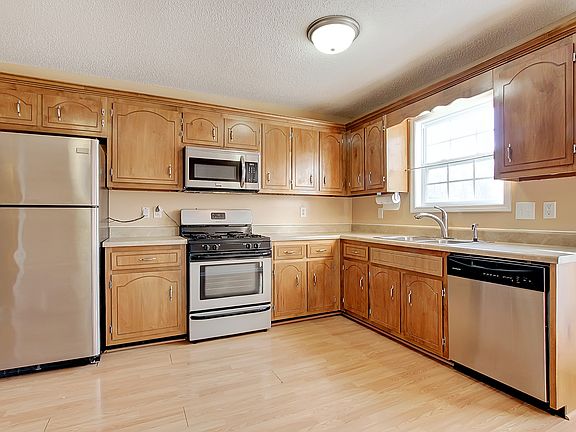 2nd image of 3783 McAllister Dr