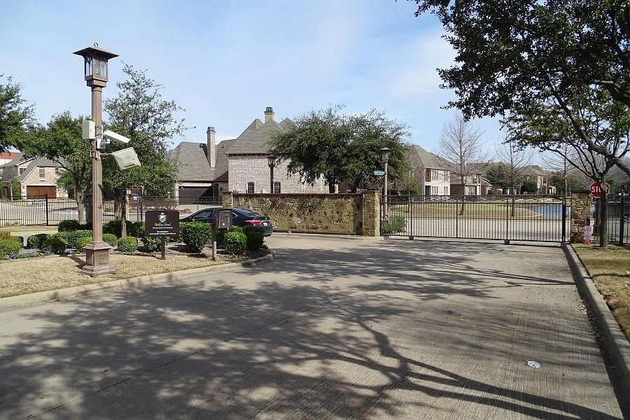 1st image of 24 Placid Pond Dr
