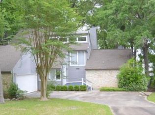 241 Lake Oaks Blvd, Coldspring, TX 77331