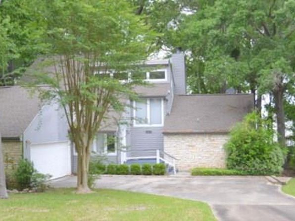241 SE Lake Oaks Blvd, Coldspring, TX 77331