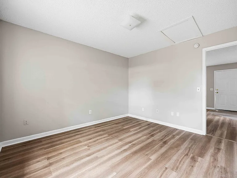 3018 Allred Dr #C — Photo 10