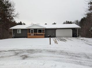 8210 W Friendly Ct, Lake City, MI 49651