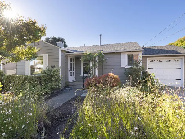 2221 Grahn Drive, Santa Rosa, CA 95404