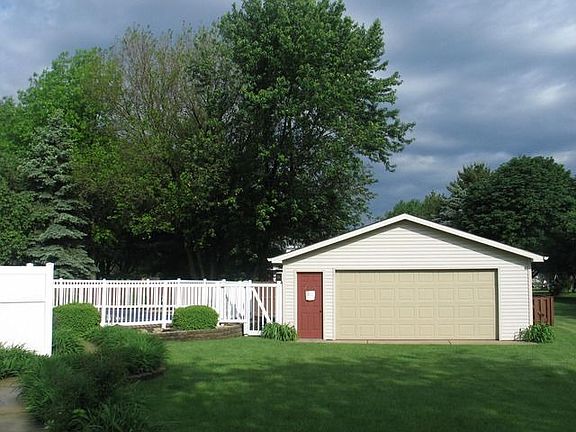 4th image of 20824 S Ron Lee Ct