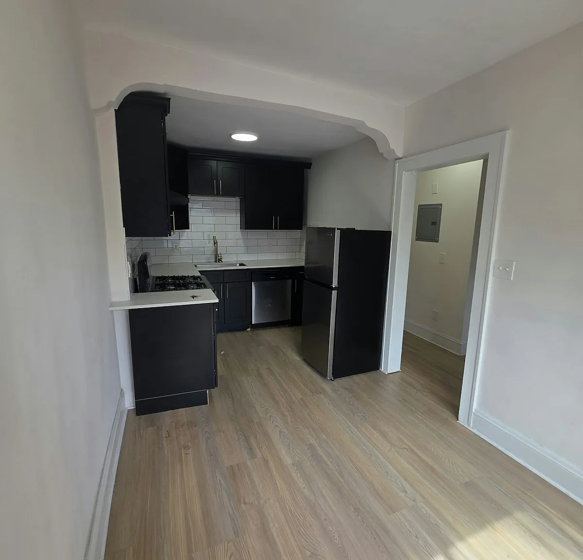 1369 West 112th Street, Unit 307 — Photo 3