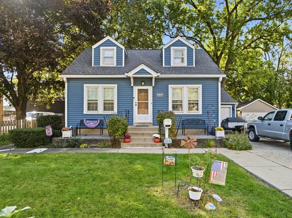 10609 Schubert Ave, Melrose Park, IL 60164