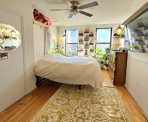 Rented by AZ REALTY NYC LLC | media 12