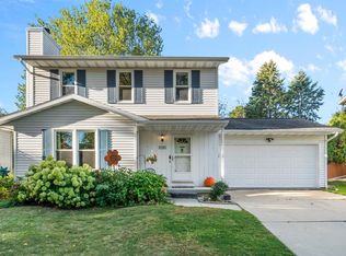 3130 Silverton Trl, Madison, WI 53719