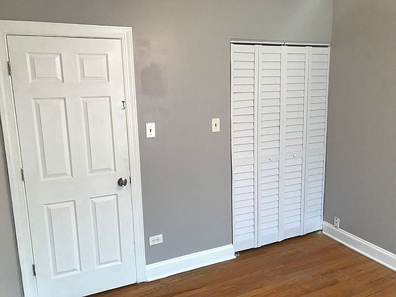 2nd image of 6501 S Maplewood Ave #6503-1