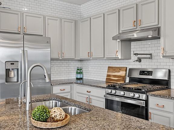 2nd image of 6571 N Cathay Street