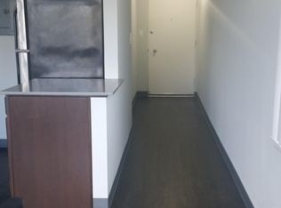 3014 SW Genesee St APT 1, Seattle, WA 98126