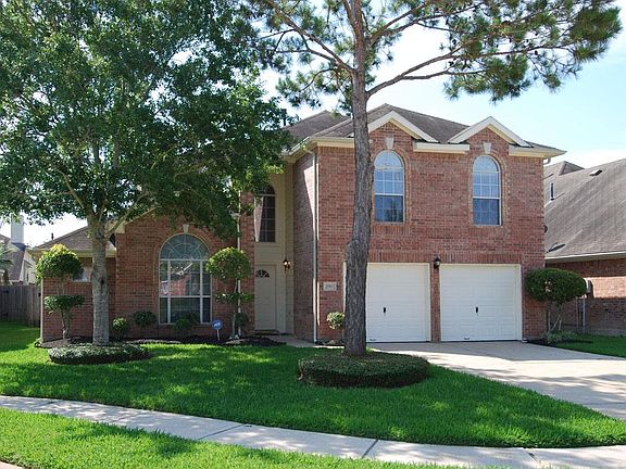 Lovely cared for home on a culdesac street