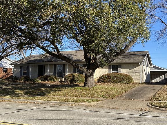 2nd image of 3405 Pebble Beach Dr