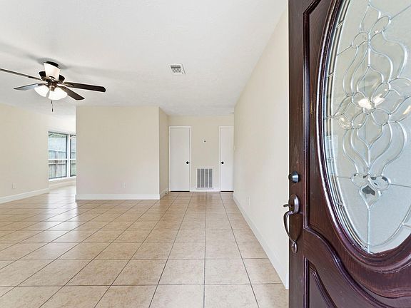 5th image of 4519 Tylergate Dr