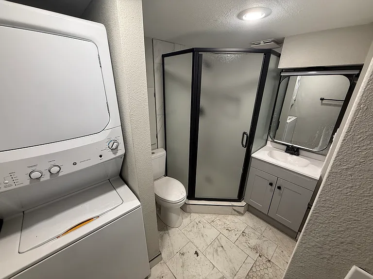 1372 W Glenrose Dr — Photo 15