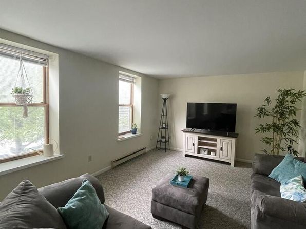 331 E Main St #3