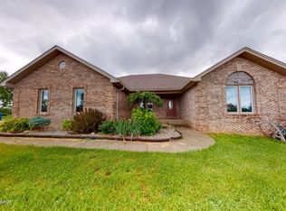 3111 Blakemore Ln, Lagrange, KY 40031