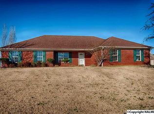 211 Waypoint Cir, Harvest, AL 35749