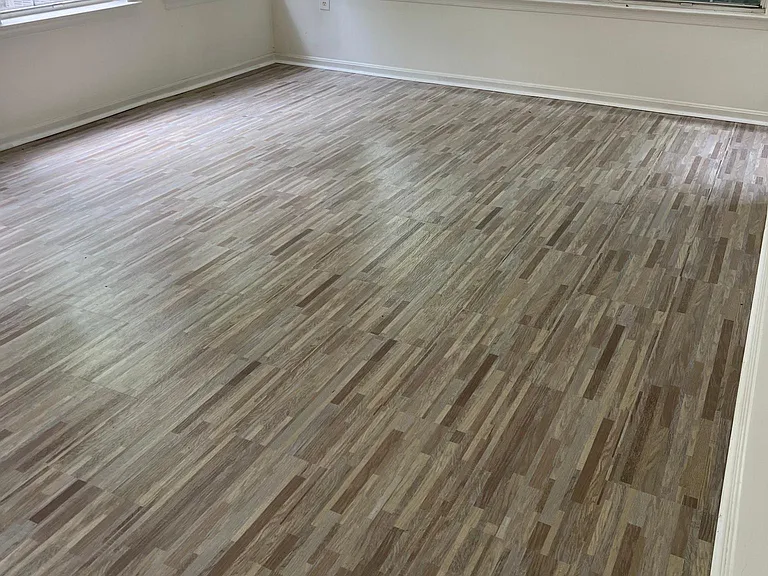 107 Rock Creek Ct — Photo 3