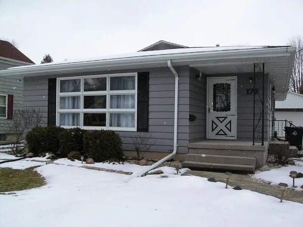 176 Vincent St, Fond Du Lac, WI 54935