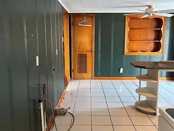 3rd image of 1506 George St