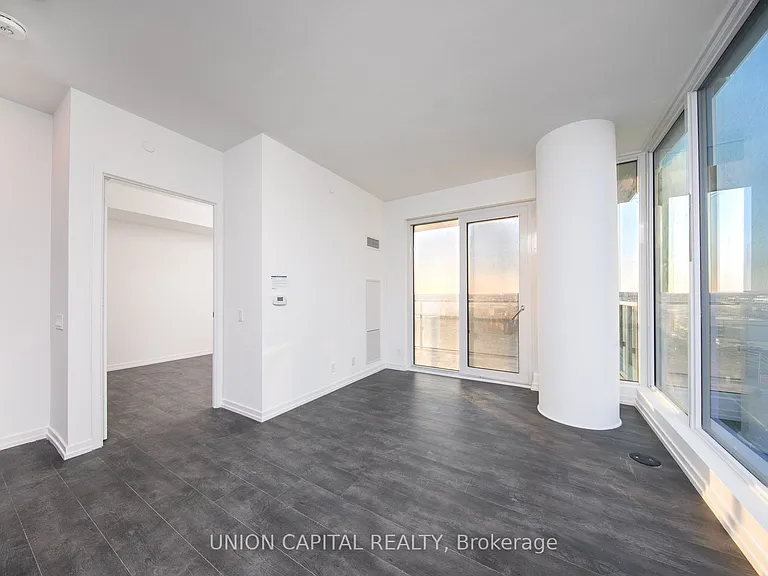 7890 Jane St #1609 — Photo 13