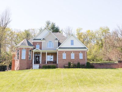 2561 Cedar Ridge Dr, Westminster, MD, 21158