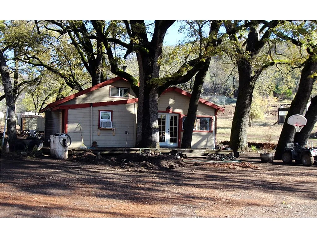 10700 Rocky Creek Rd photo 1