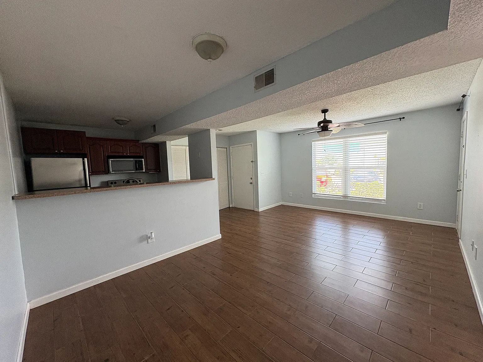 1 bed, 563 sqft, $1,450 — Photo 4