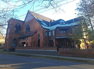 106 Spring St Street #8, Saratoga Springs, NY 12866