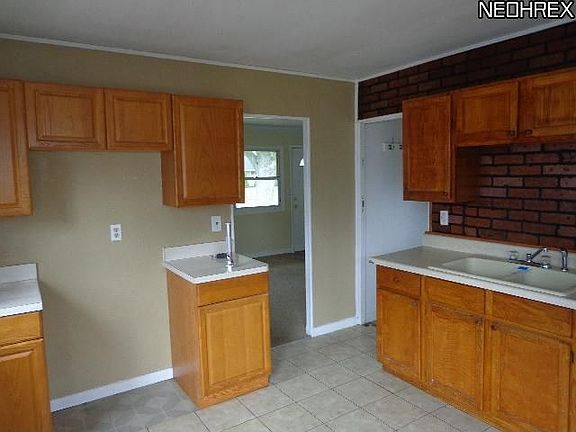 5th image of 4227 Palm Ave