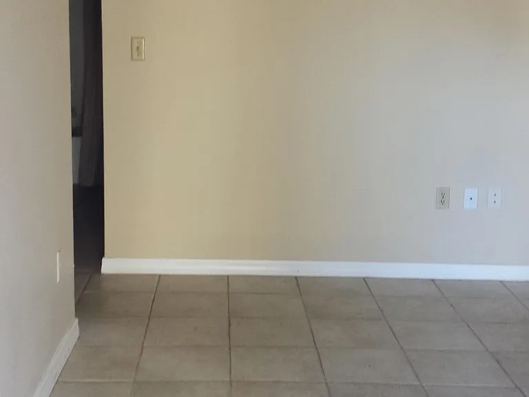 7418 Jenner Ave — Photo 12