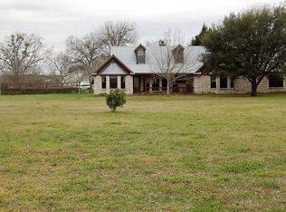 2541 Borchert Loop, Lockhart, TX 78644
